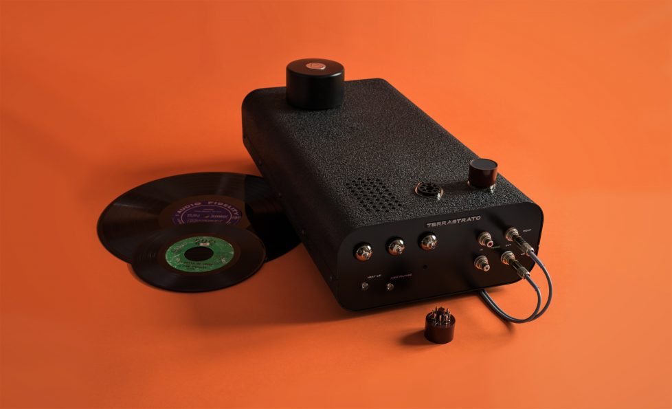 Triode Phono Preamplifier Terrastrato Typ-R1 LP 45